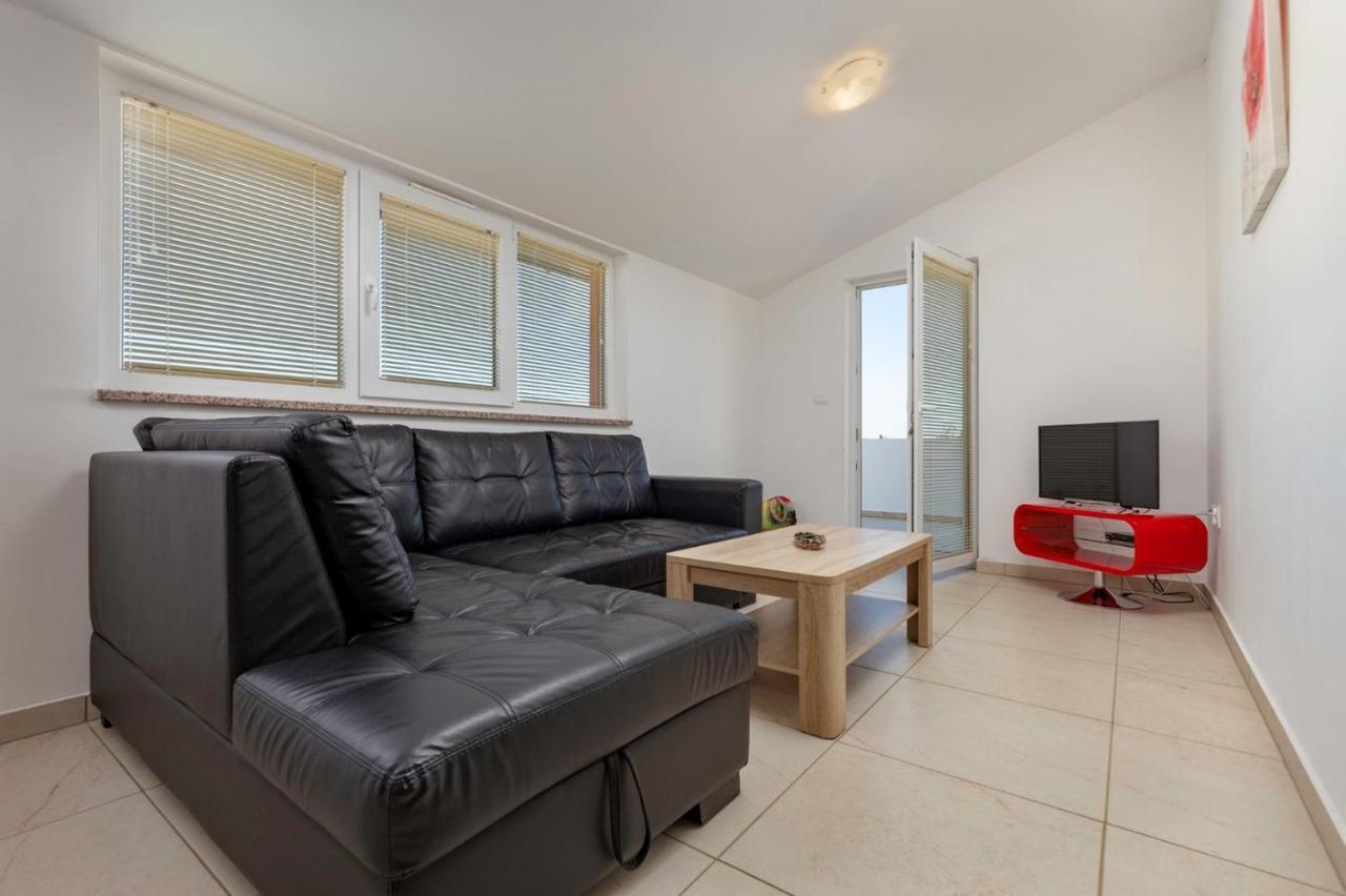 Comfort Apartments With Pool In Medulin (Adults Only) 외부 사진